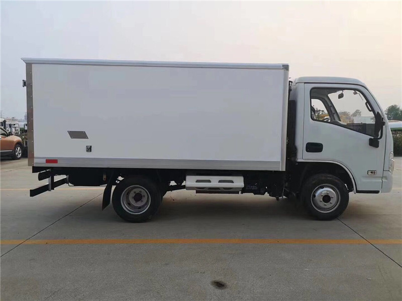 國(guó)六躍進(jìn)小福星冷藏車(chē)可進(jìn)地下車(chē)庫(kù)