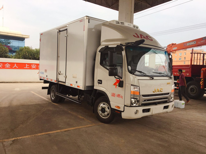 國(guó)六江淮帥鈴Q6冷藏車(chē)