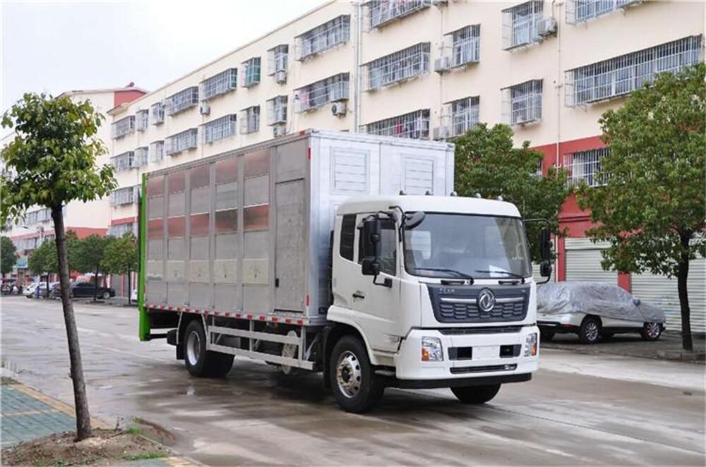 單橋畜禽運(yùn)輸車(chē)-東風(fēng)天錦單橋畜禽運(yùn)輸車(chē)