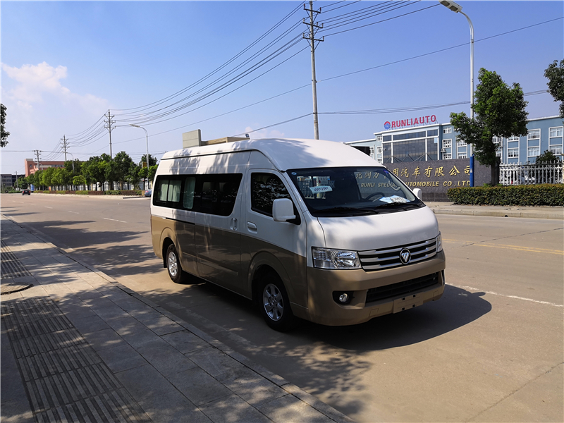 福田G9汽油殯儀車(chē)-福田殯儀送葬車(chē)廠(chǎng)家