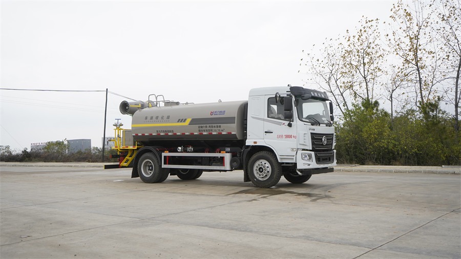 15方 18噸東風(fēng)華神F5 4500軸距霧炮灑水車(chē) 凱力做工