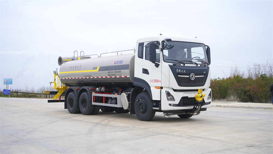 20方 25噸東風(fēng)天龍后八輪霧炮灑水車(chē) 凱力做工
